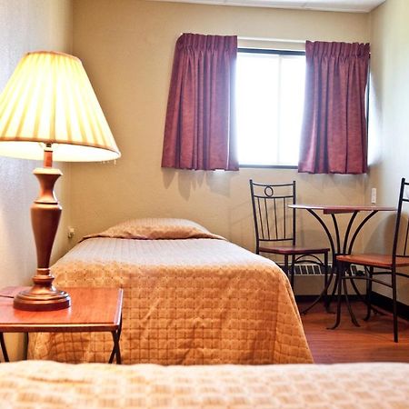 Residences Campus Notre-Dame-De-Foy Saint-Augustin-de-Desmaures Kültér fotó