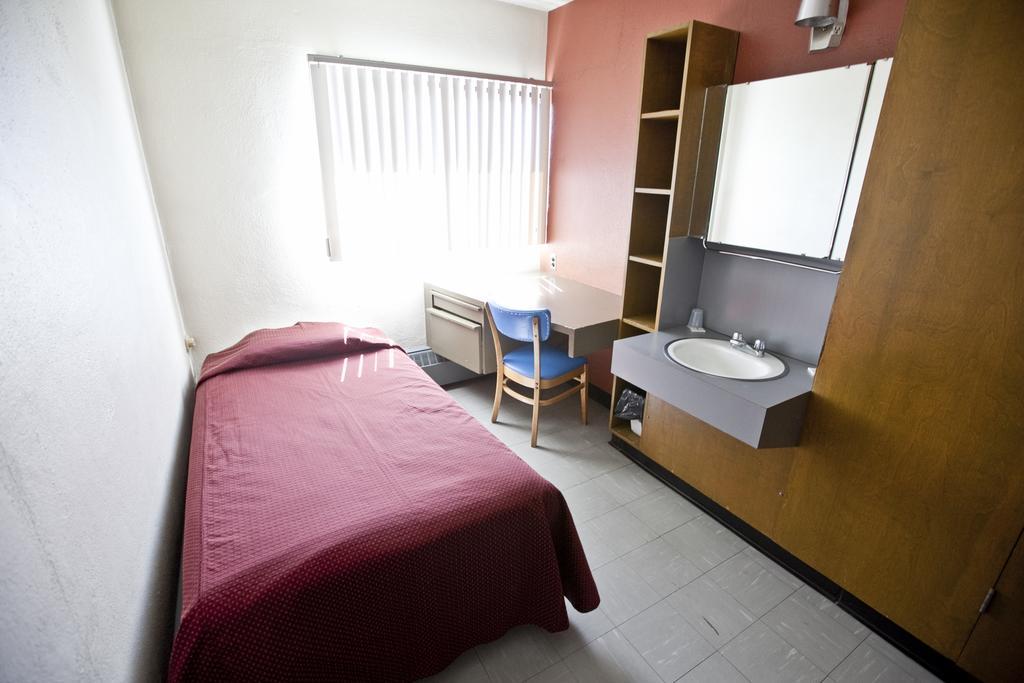 Residences Campus Notre-Dame-De-Foy Saint-Augustin-de-Desmaures Szoba fotó