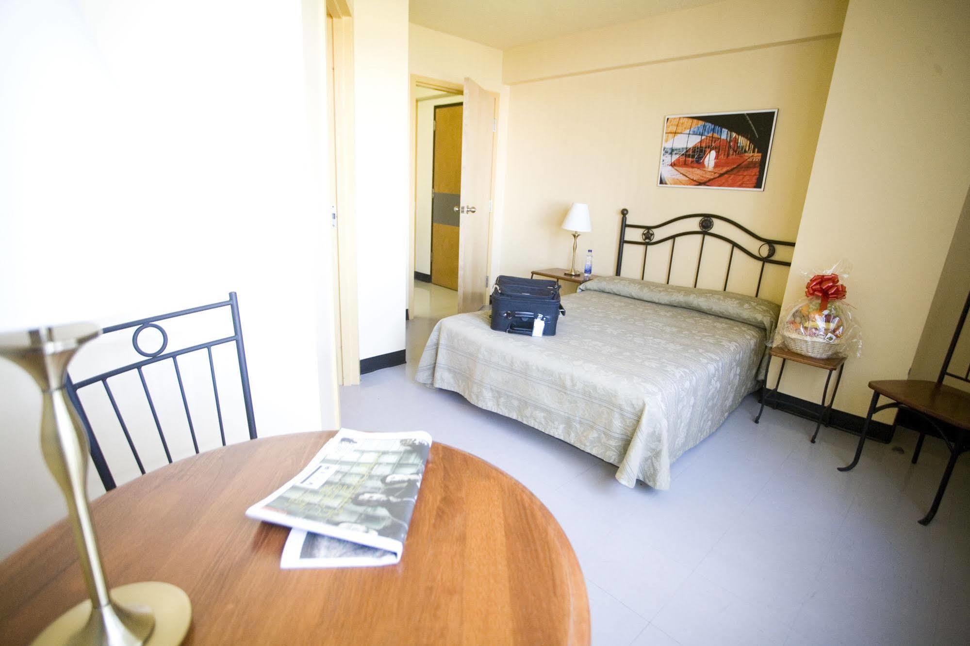 Residences Campus Notre-Dame-De-Foy Saint-Augustin-de-Desmaures Kültér fotó